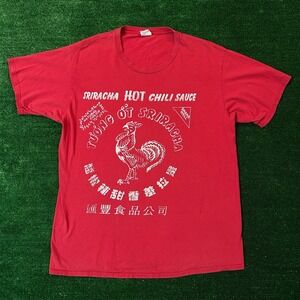 Sriracha Hot Chili Sauce T-Shirt Mens Large Red Short Sleeve Rooster Graphic Tee